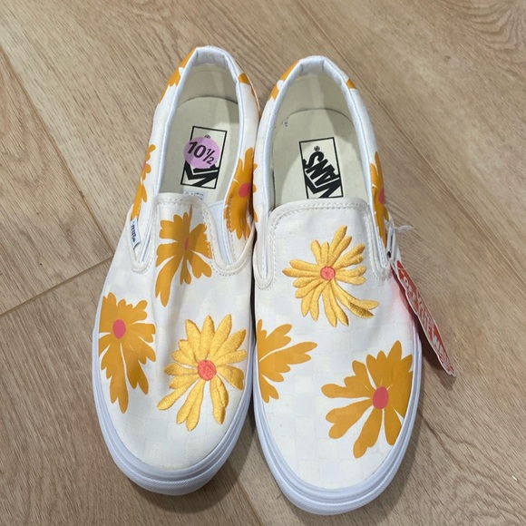 🆕 Women’s Vans Slip-On Check Floral White
Orange Skate Shoes. Size 10.5 - Picture 1 of 12